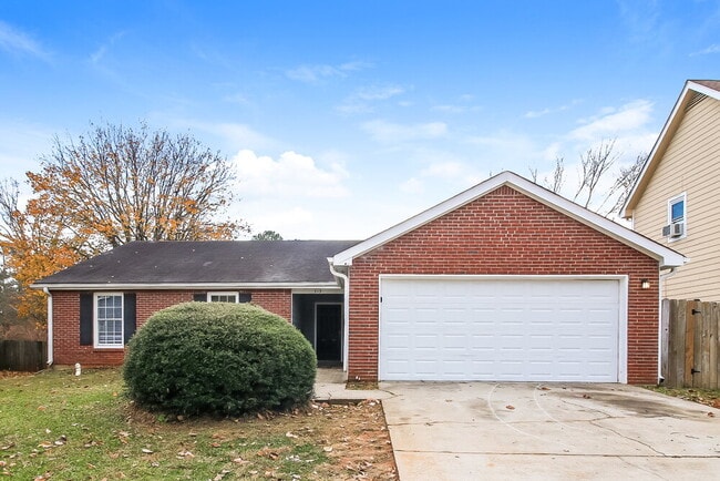 Building Photo - 713 Arbor Hill Dr