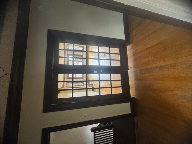 Foto del edificio - 8141 S Marshfield Ave