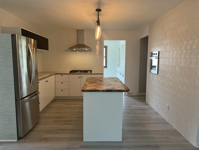 Foto del edificio - W153N9721 Neptune Dr