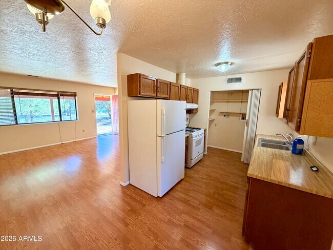 Foto del edificio - 4990 E Geronimo Rd
