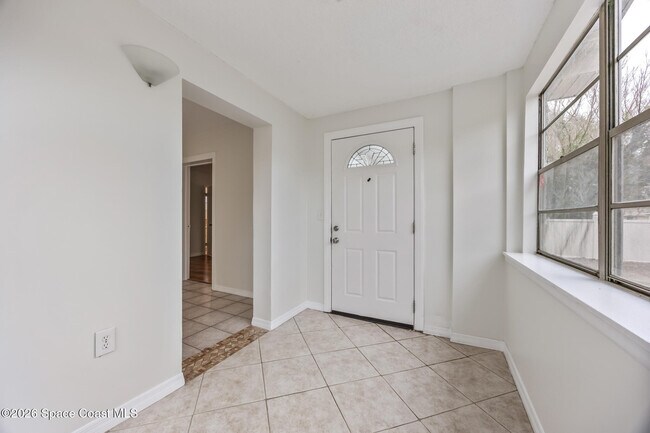 Foto del edificio - 108 Harrison Ave