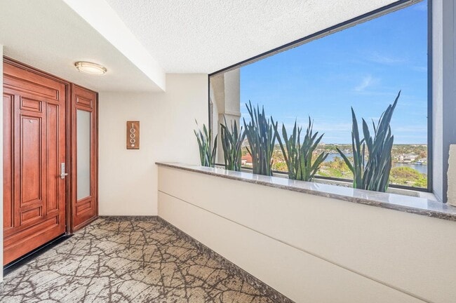 Foto del edificio - 4551 Gulf Shore Blvd N