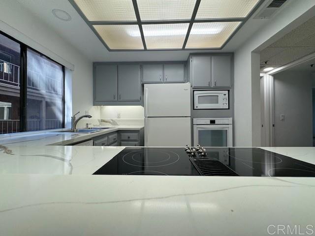Foto principal - 5790 Friars Rd