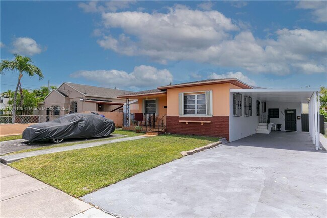 Foto del edificio - 3612 SW 15th St