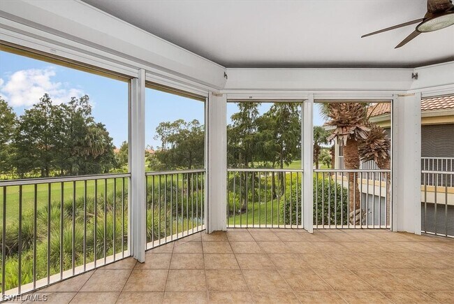 Foto del edificio - 20201 Burnside Pl