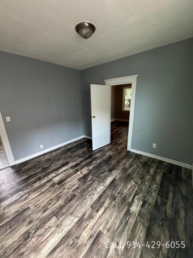 Photo - 429 Prescott St Apartment