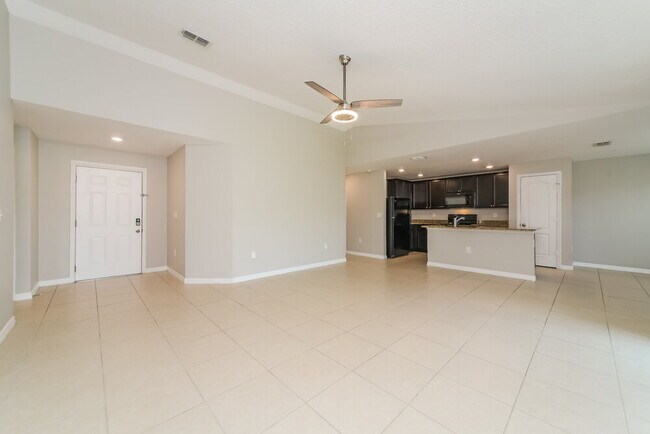 Building Photo - 246 Hyacinth Ct