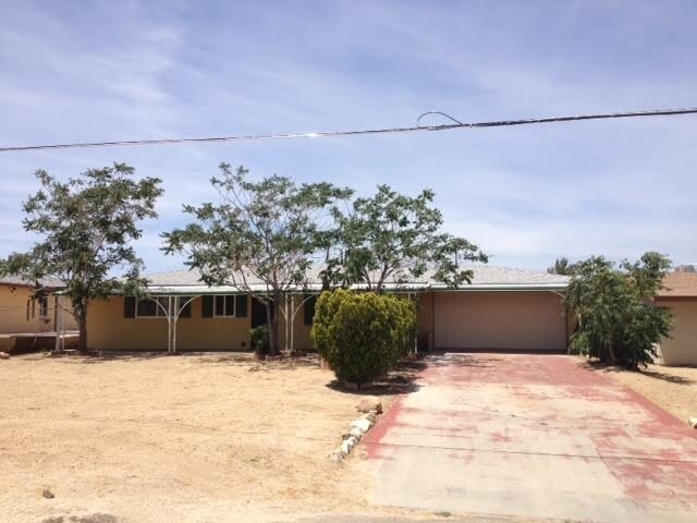 Building Photo - 7560 Valley Vista Ave