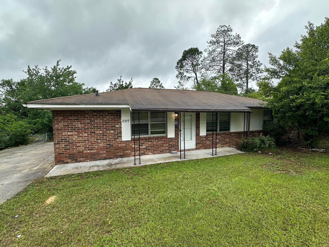 Primary Photo - 2377 Dublin Dr