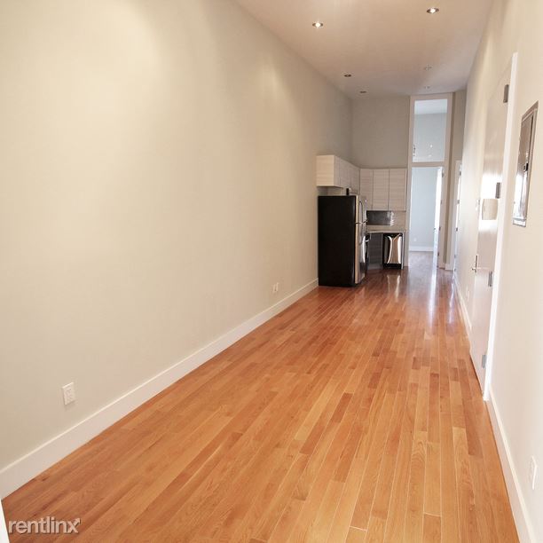Building Photo - 97 Troutman St
