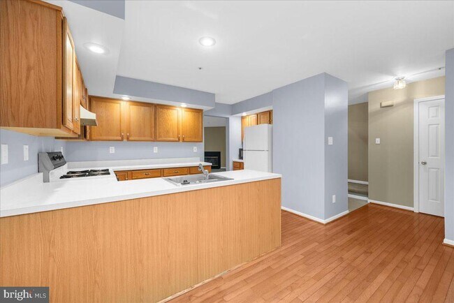 Building Photo - 1407 Stirling Ct
