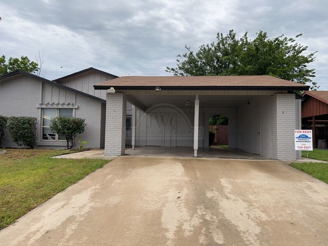Foto principal - 412 Skyline Ave