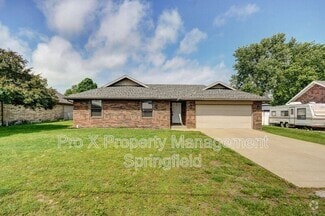 Building Photo - 205 Smalley St