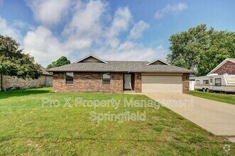 Building Photo - 205 Smalley St
