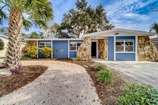 Building Photo - 11615 W Leisure Ln