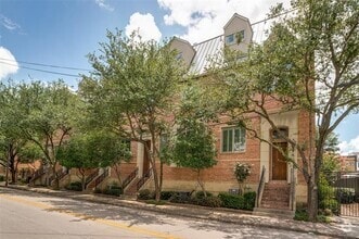 Building Photo - 1500 Pecos St