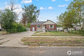 Building Photo - 732 Campbell Heights