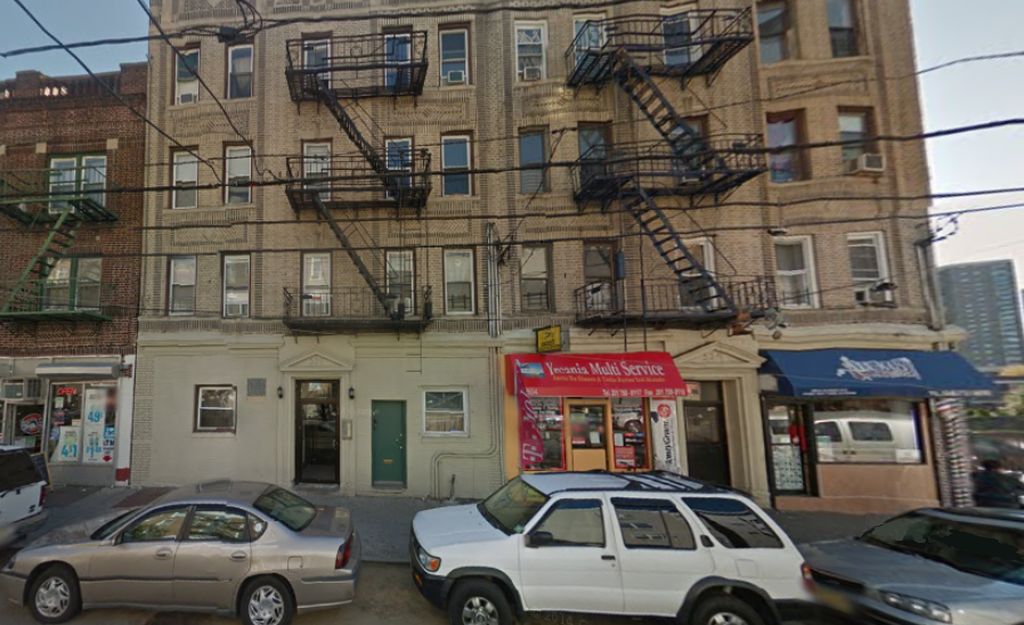 Primary Photo - 5510 Hudson Ave