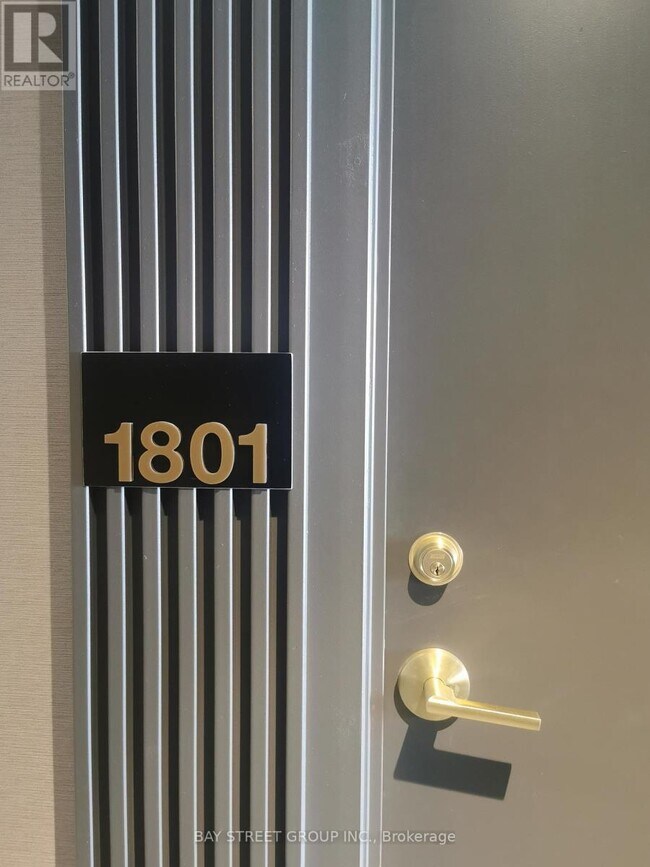 Photo du bâtiment - 5 Buttermill Ave.