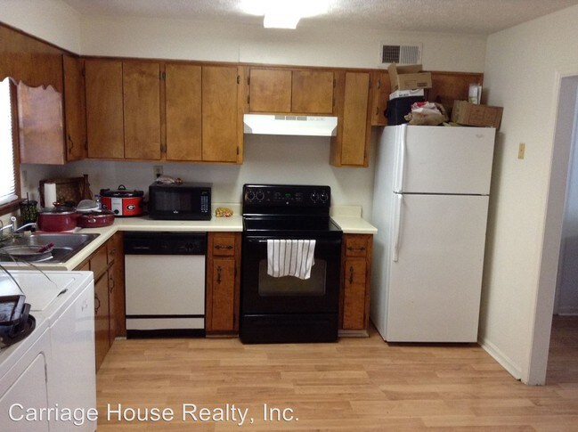 Foto del edificio - 2 br, 2 bath Apartment - 119 Barrington Pl