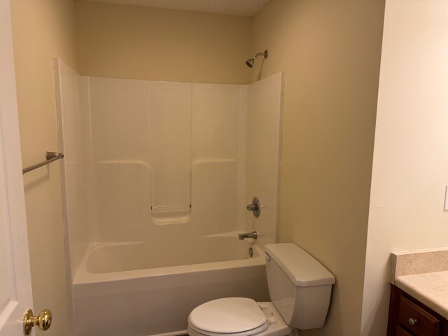 Building Photo - 116 Country River Dr