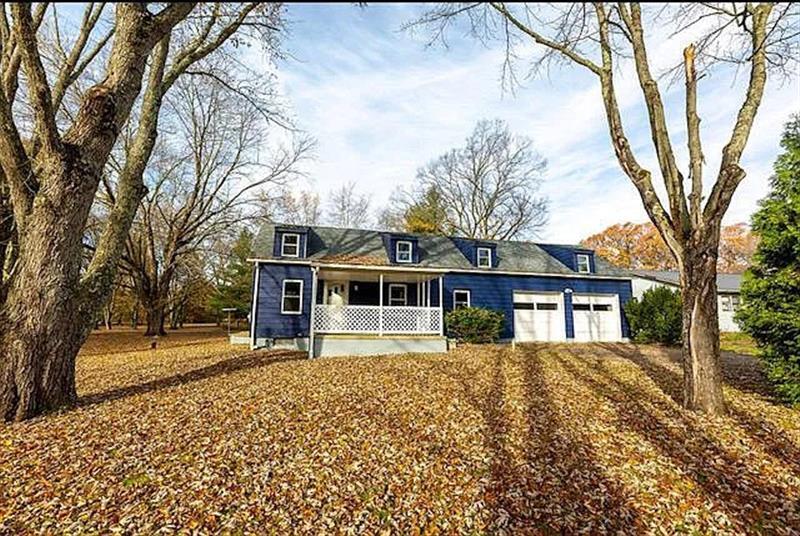 Primary Photo - Nice home