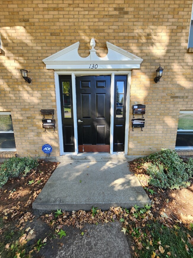 Building Photo - 130 N Mechanic St