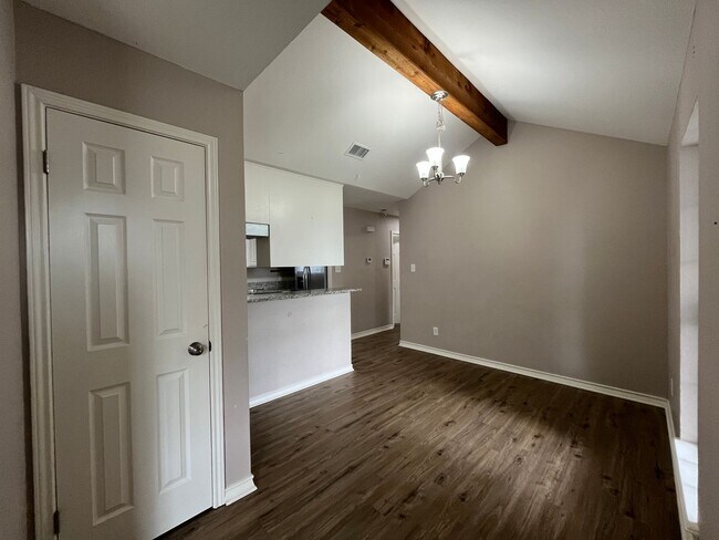 Foto del edificio - Award Winning Calallen School District!!