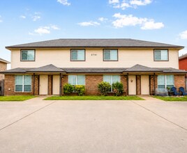 Building Photo - 2710 Vernice Loop