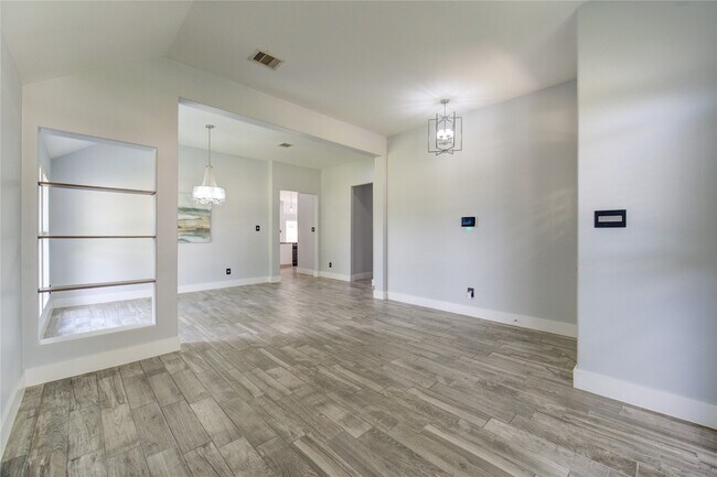 Building Photo - 8415 Doral Chase Ln