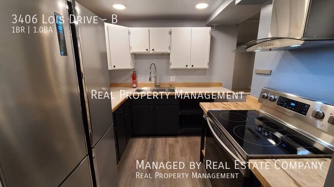 Building Photo - 3406 Lois Dr