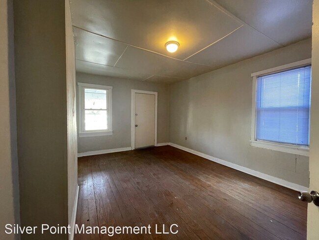 Building Photo - 2 br, 1 bath House - 199 N Laurel