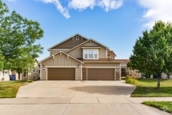 Building Photo - Camson Townhomes