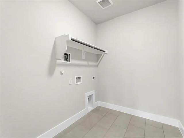 Foto del edificio - 7020 Ladybug Ln