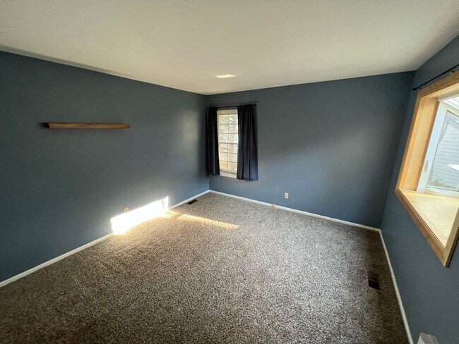 Foto del edificio - Tranquil 3 bedroom 3 bathroom Townhome loc...