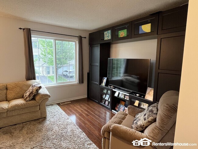 Foto del edificio - 15507 Foghorn Ln