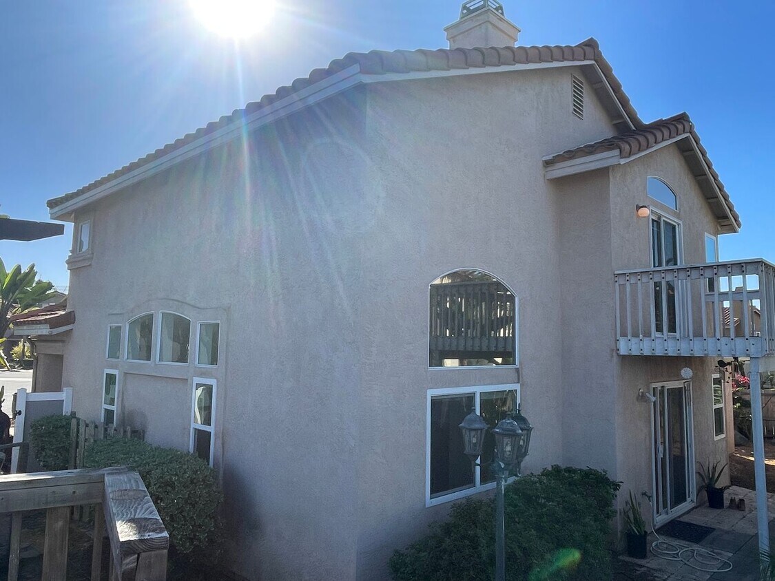 Primary Photo - Spacious House for Rent