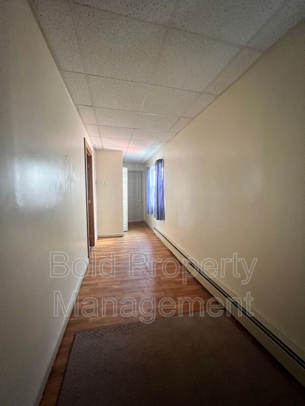 Building Photo - 7673 Lancaster Ave