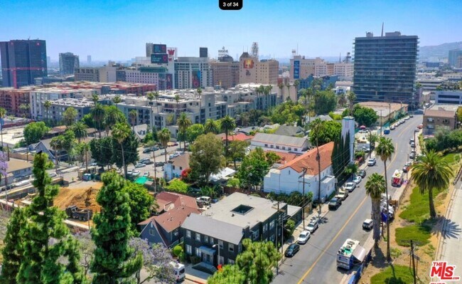 Foto del edificio - 1777 N Gower St