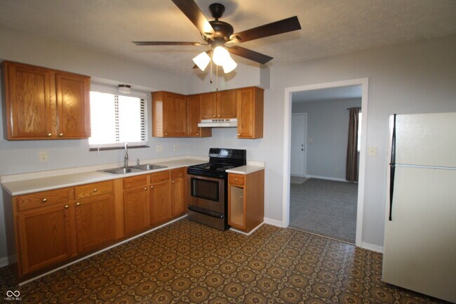 Foto del edificio - 304 S Mill St