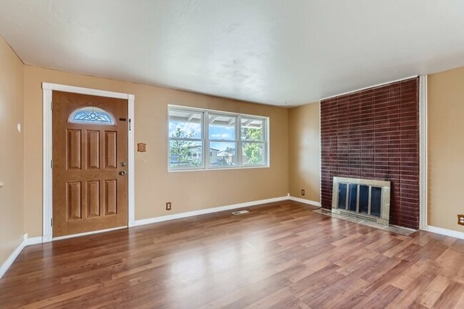 Building Photo - 434 North Antelope East Avenue, Tooele, UT...