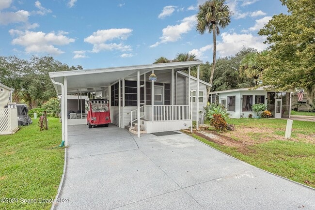 Building Photo - 79 Sunset Dr