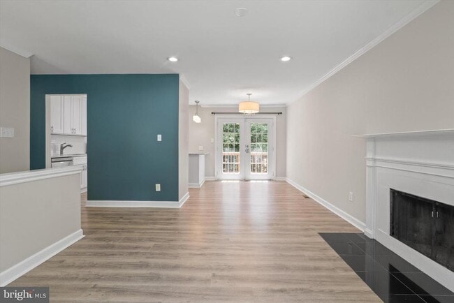 Building Photo - 8583 Tyrolean Way