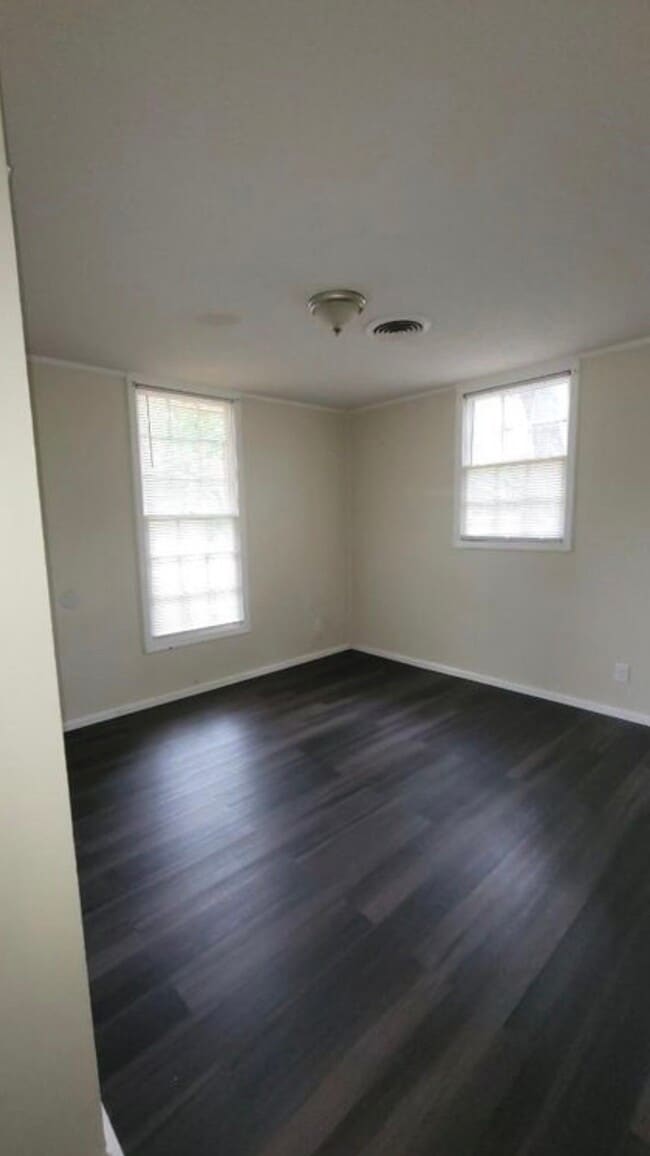 Building Photo - 308 Forrestal Ln