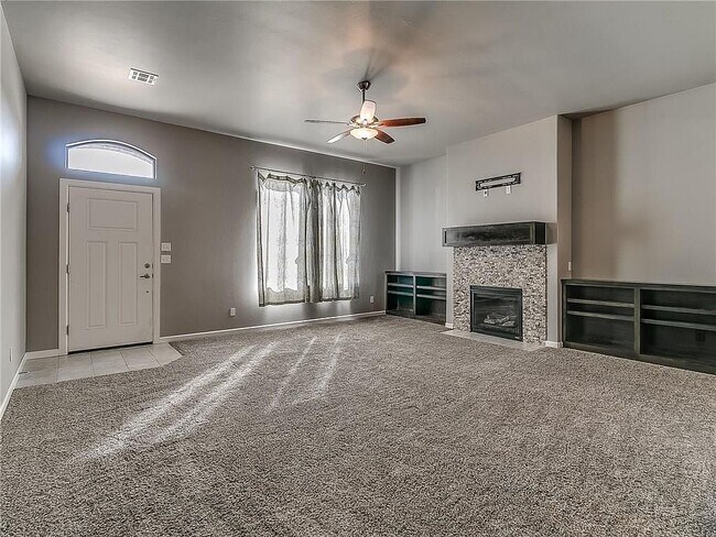 Foto del edificio - 8313 NW 140th St