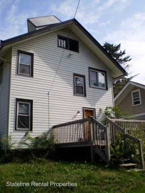 Building Photo - 2222 Mulberry St