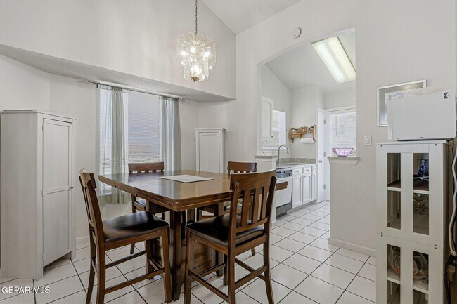 Foto del edificio - 11429 Chickasaw Dr