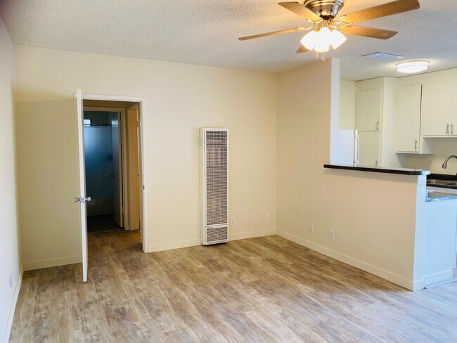 Building Photo - 11311 Charnock Rd
