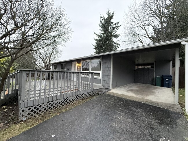 Foto del edificio - 10807 22nd Pl SE