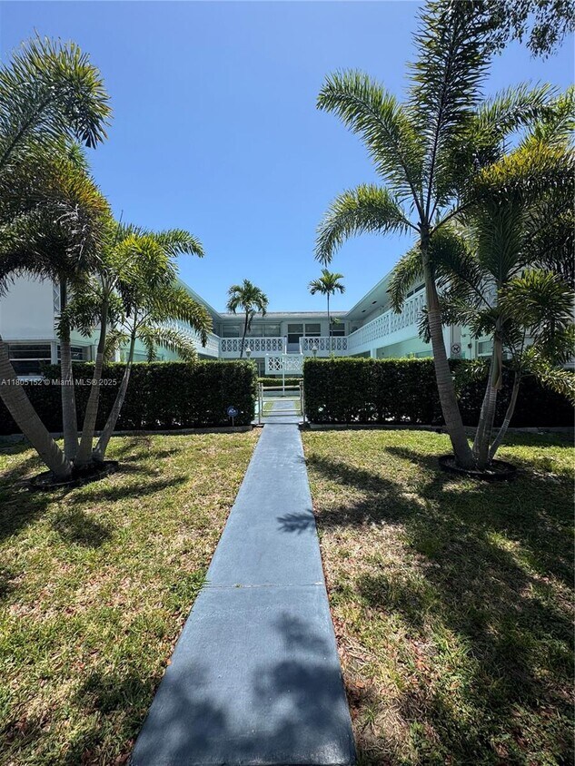 Foto principal - 1005 S 17th Ave